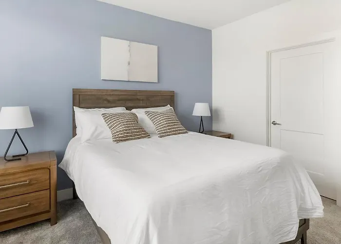 Landing Stylish 1bd In Downtown Roanoke * Fort Worth